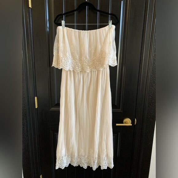Dresses & Skirts - Bobeau Strapless Cream Boho Bridal Crochet Lace Dress | Medium
